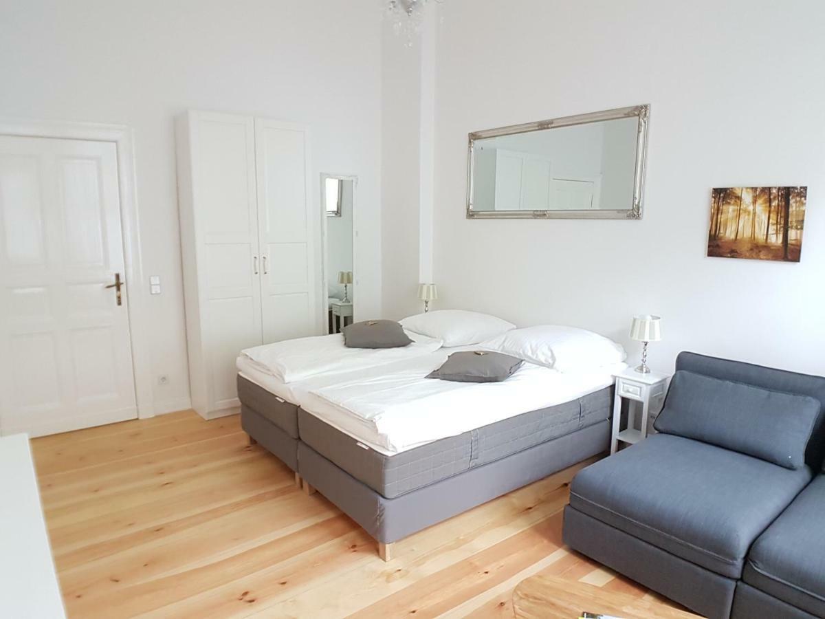 Lang Re By Rockchair L Superhost Status L 2 Bedrooms Boxspringbeds In Center - Cozy Family & Business Flair Welcomes You! * Berlim